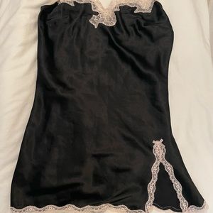 Victoria Secret size medium